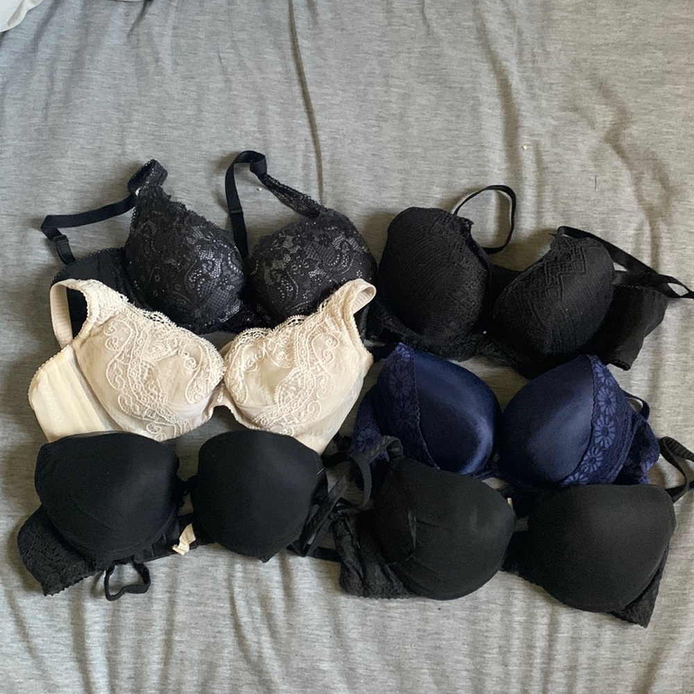 6 Underwire Push-Up Bras .
